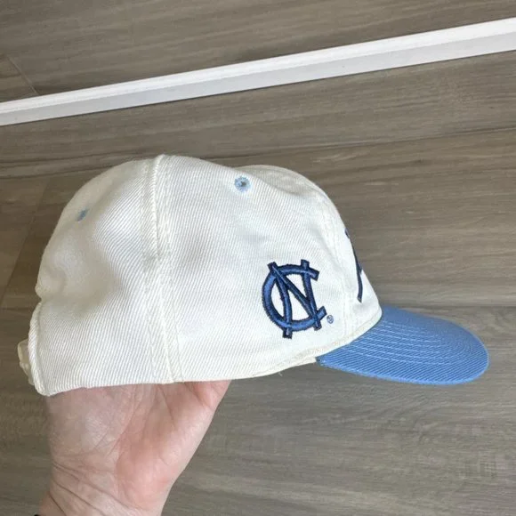 Vintage UNC Tar Heels Script Hat Sports Specialties Snapback Cap Wool 2 Tone‎
